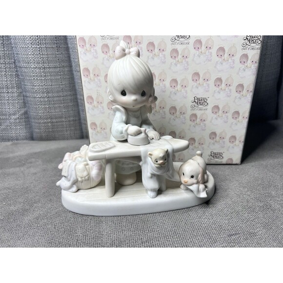 Vtg Precious Moments Enesco Press On E-9265 Porcelain Figurine Box 1982 - Picture 2 of 10